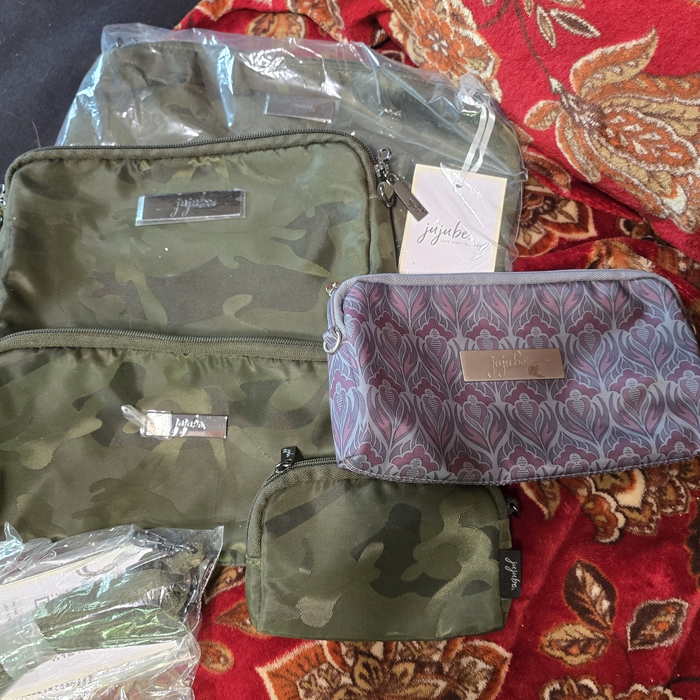 Ju-Ju-Be Lot, Olive Camouflage and Amythyst Bag Set